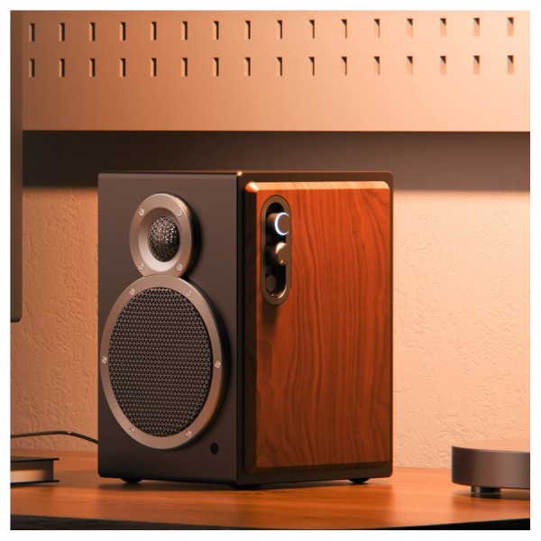 FiiO SA1 Desktop Active Speaker, Black - lifestyle 1 