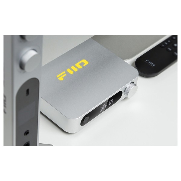 FiiO SR11 Desktop Streaming Music Receiver, Silver - Lifestyle image, set up next to FiiO K19 DAC and Headphone Amp