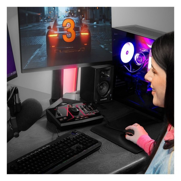 M-GAME Solo Audio Interface - Lifestyle