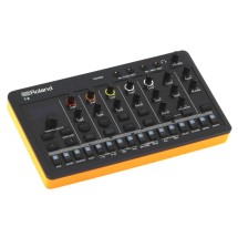Roland Aira Compact T-8 Beat Machine - Z drugiej ręki