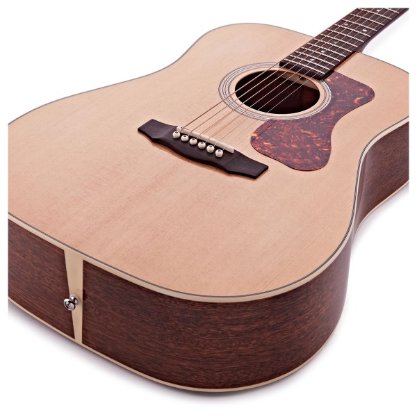 Guild D-140 Westerly Dreadnought Acoustic Guitar, Natural - body 