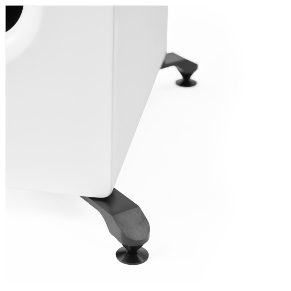 Elipson Prestige Facet II 24F Floorstanding Speakers (Pair), White Matt - Detail image of legs and carpet spikes