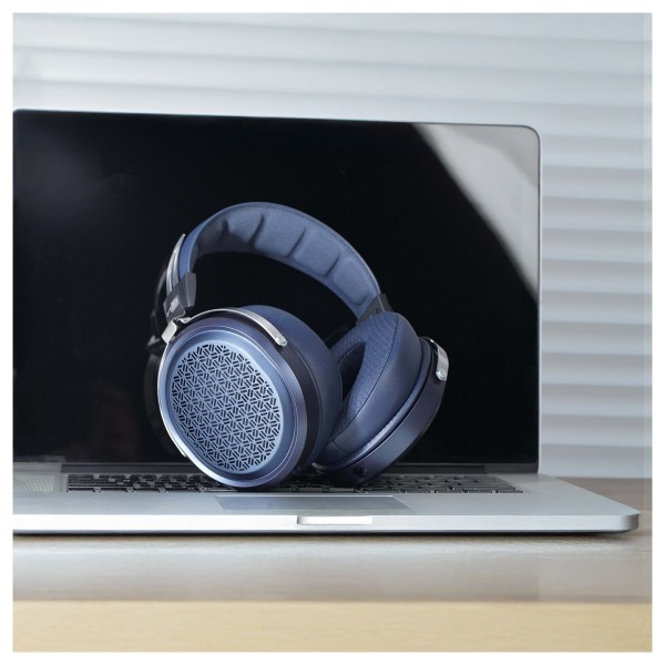 FiiO FT1 Pro Open-Back Planar Magnetic Headphones, Blue - lifestyle 2 