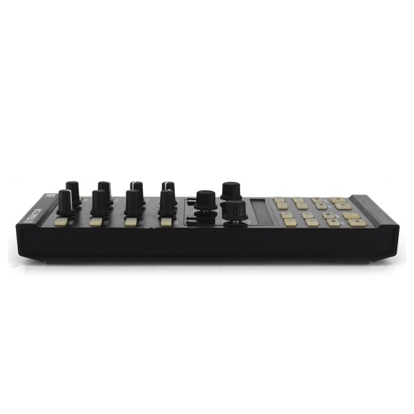 Native Instruments Traktor Kontrol X1 MK2 DJ Controller