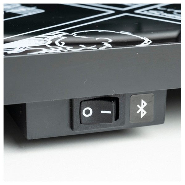 Pro-Ject Peanuts Special Edition Turntable - Bluetooth output switch