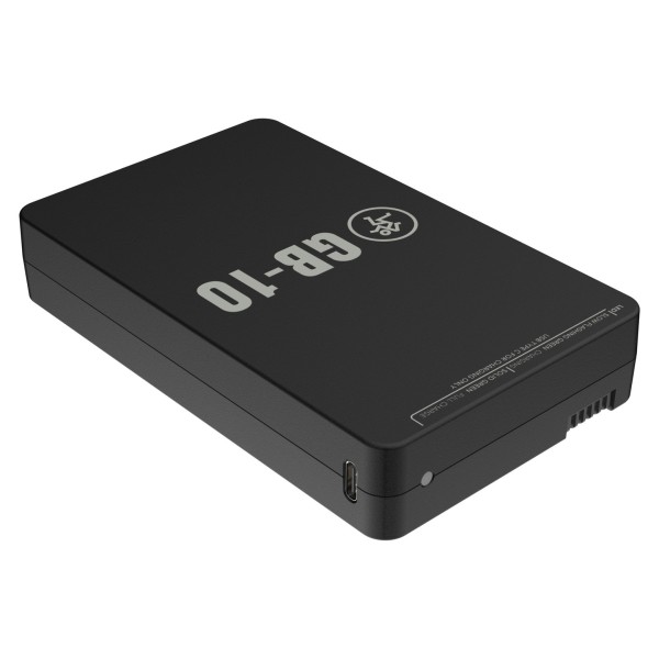 Mackie GB-10 3QTR Right Alt