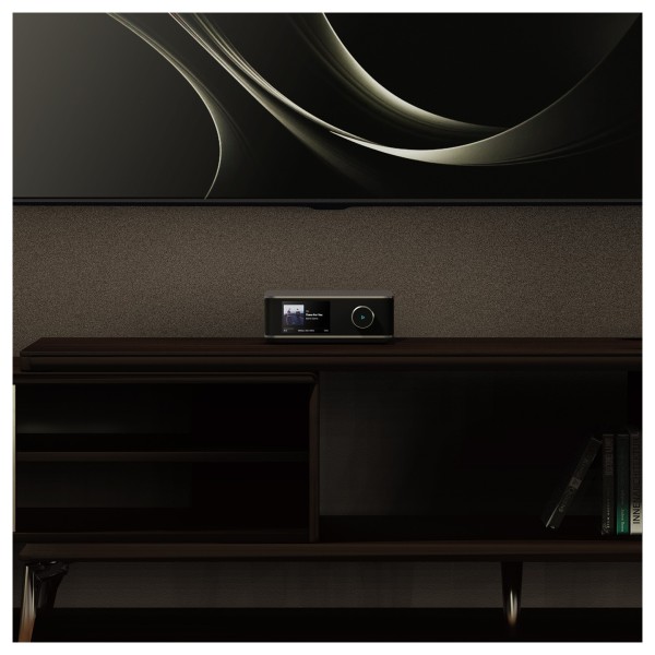 WiiM Amp Ultra Streaming Amplifier, Space Grey - lifestyle 3 
