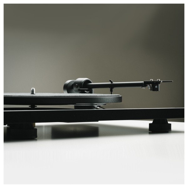 Pro-Ject E1.2 Turntable, Black - lifestyle 1 