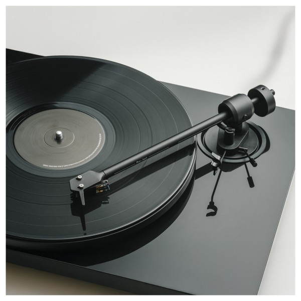 Pro-Ject E1.2 Turntable, Black - lifestyle 2 