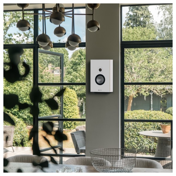 Monitor Audio Bronze 7G On-Wall Speaker (Single), White - Lifestyle Image