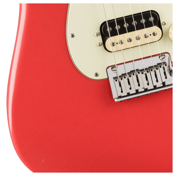 Fender American Ultra Luxe '60s Stratocaster HSS RW, Fiesta Red - Body Close-up
