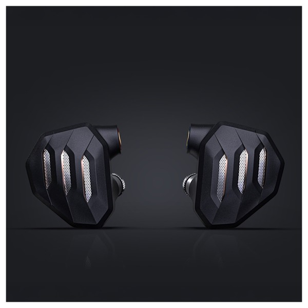 FiiO FH7s Hybrid In-Ear Monitors - lifestyle - 2