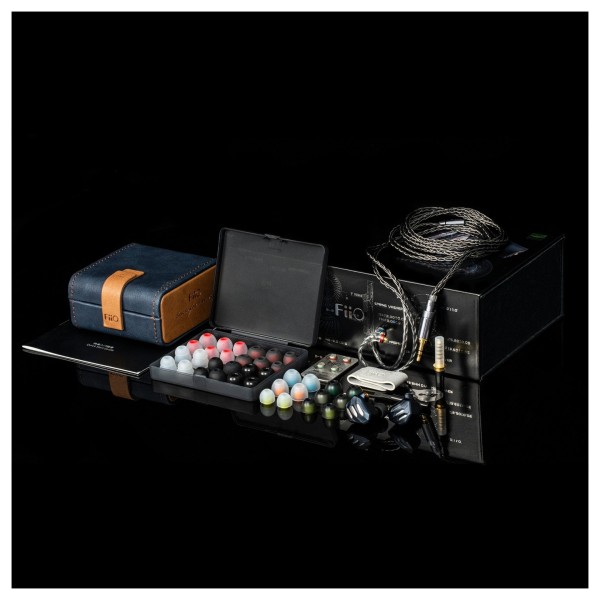 FiiO FH7s Hybrid In-Ear Monitors - lifestyle - 7
