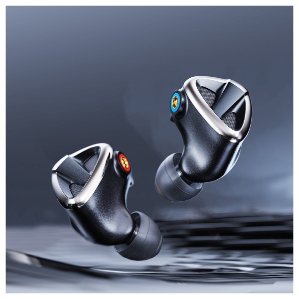 FiiO FH19 Flagship Hybrid IEMs with 2 Dynamic and 6 BA Drivers, Black - lifestyle - 5