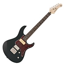 Yamaha Pacifica 311H    Black - Takmer nové
