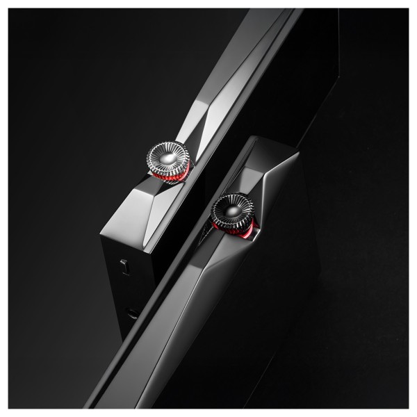 Astell & Kern A&ultima SP4000 Hi-Res Player, Black - lifestyle 1 