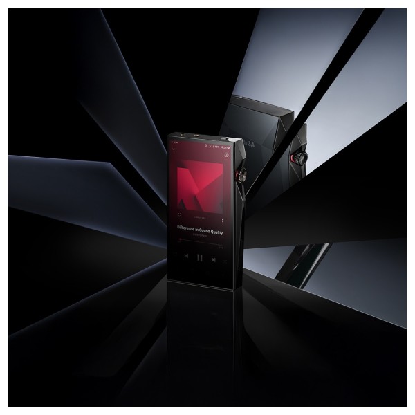 Astell & Kern A&ultima SP4000 Hi-Res Player, Black - lifestyle 6