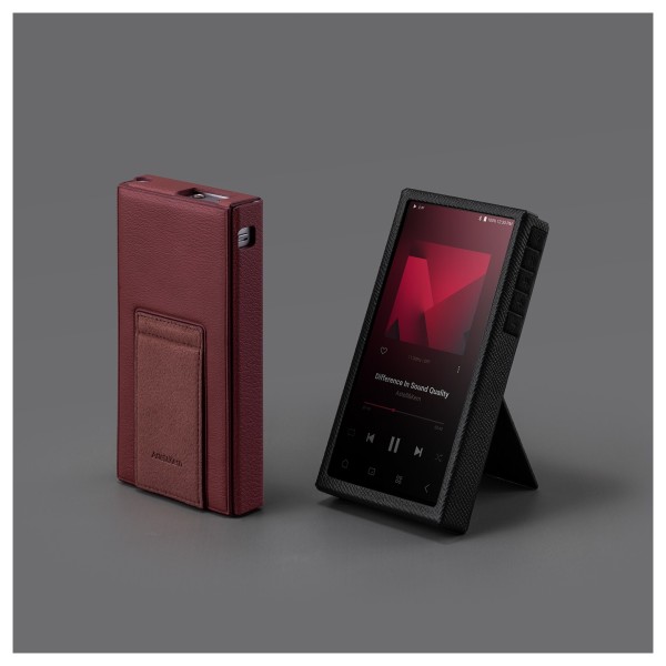 Astell & Kern PD10 Case, Burgundy - lifestyle - 1