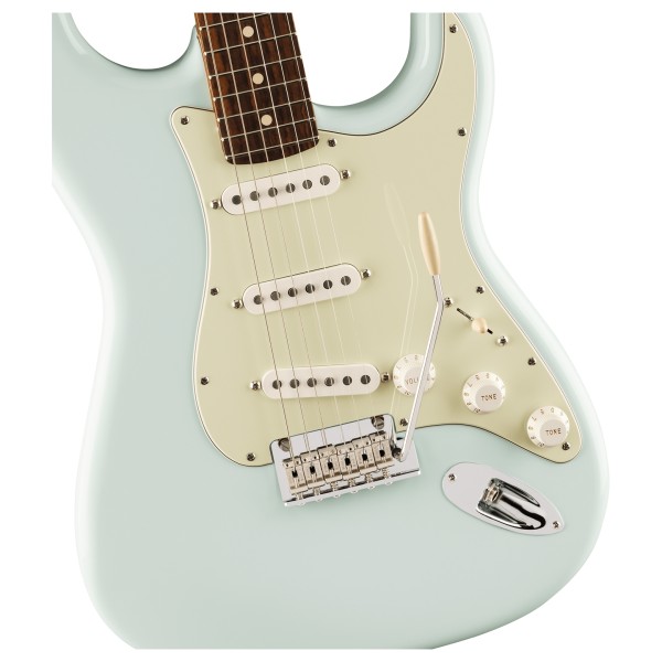 Fender Limited Edition American Pro Ii Stratocaster Roasted Maple Neck Rw Fretboard Sonic Blue - body 