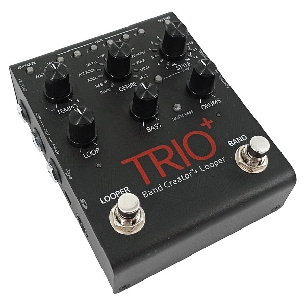 TRIOPLUS-V-04-SECONDHAND-CCZ4077 1