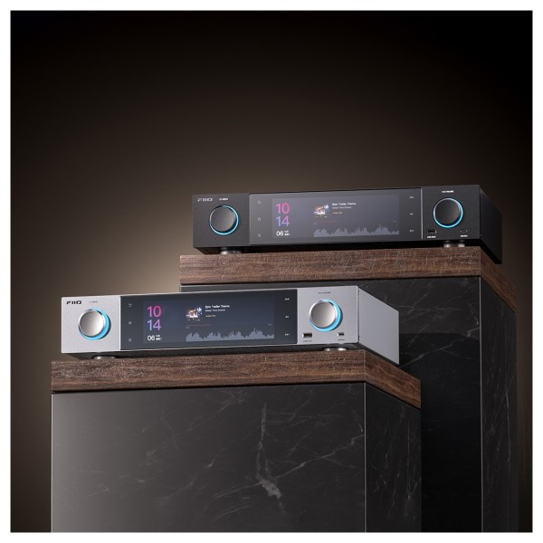 FiiO S15 Audio Streamer, Black and Silver Beauty Shot
