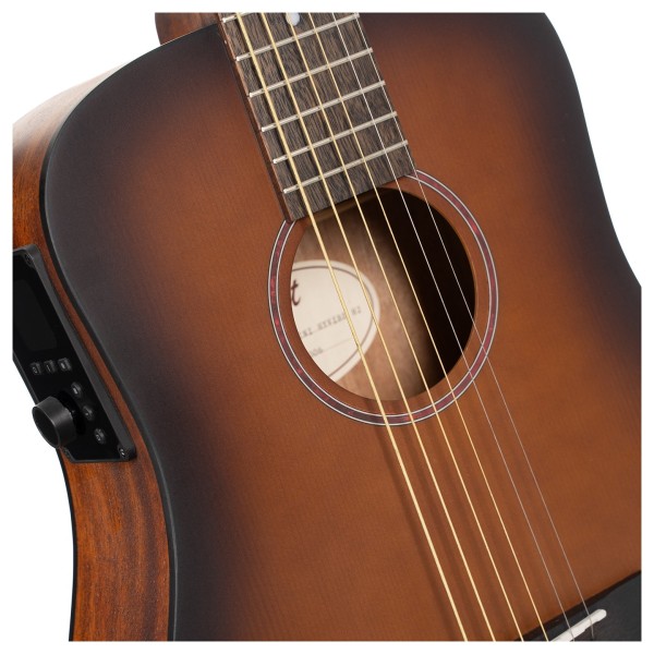 Cort Earth GO Mini Dreadnought, Open Pore Brown Burst - FRONT DETAIL