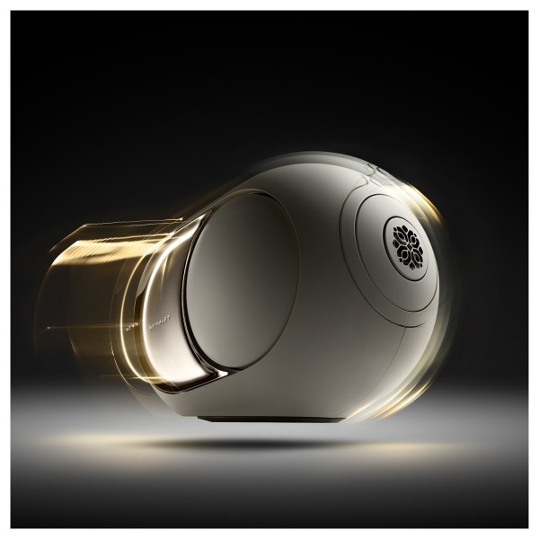 Devialet Phantom Ultimate 108 dB Wireless Speaker (Single), Light Pearl - lifestyle - 1