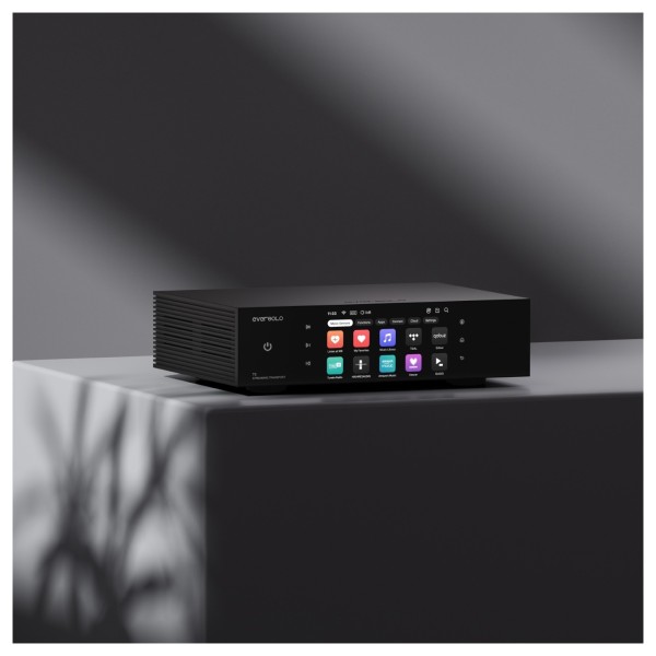 EverSolo T8 Streaming Transport, Black - lifestyle - 17