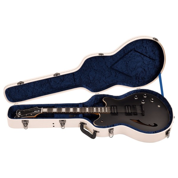 EVH SA-126 Special, Stealth Black case