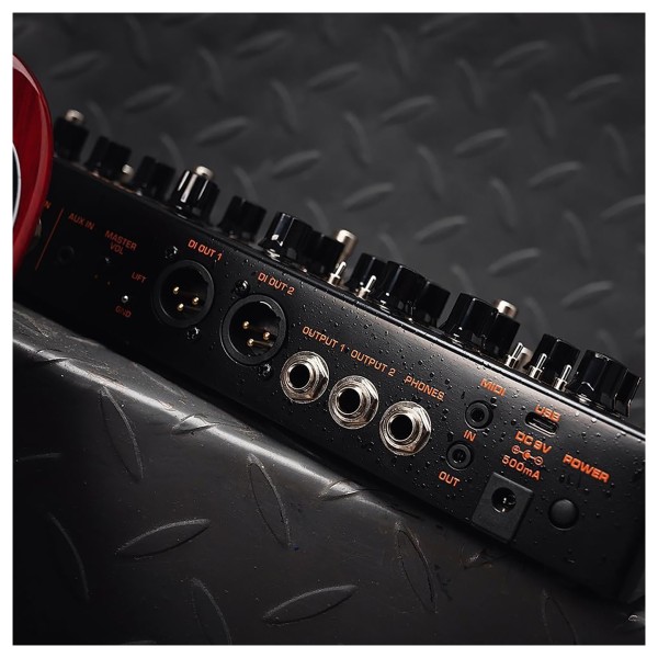 NUX Trident Amp Sim Multi-FX Pedal, Lifestyle Rear Angle Right