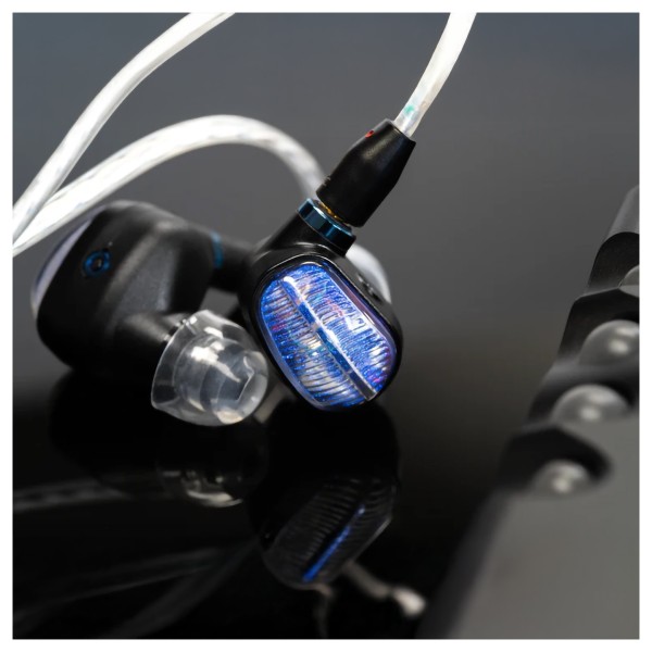 Campfire Audio Alien Brain Premium Hybrid In Ear Monitor - lifestyle - 2