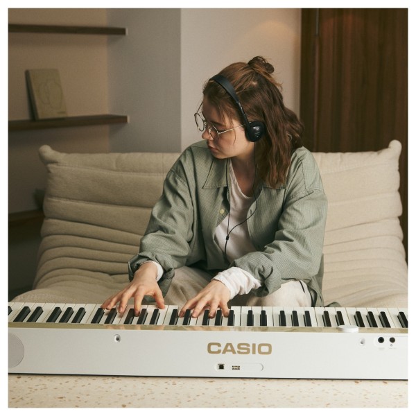 Casio PX S1100 Digital Piano, Mellow Beige - Headphones