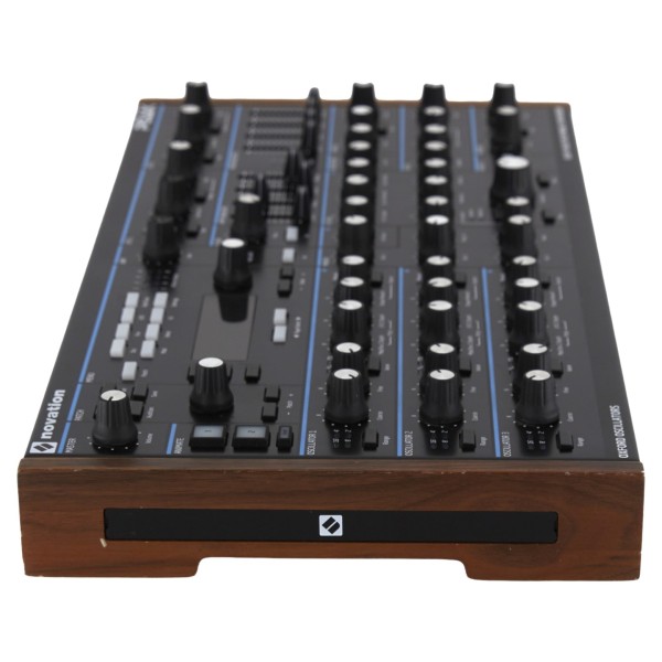 DTM・DAW Novation Peak novation-peak.jpg