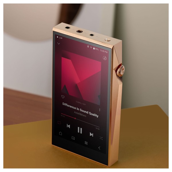 Astell&Kern A&ultima SP3000T Copper - lifstyle 1