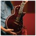 Gibson Les Paul Custom 70s, Wine Red - being held up
