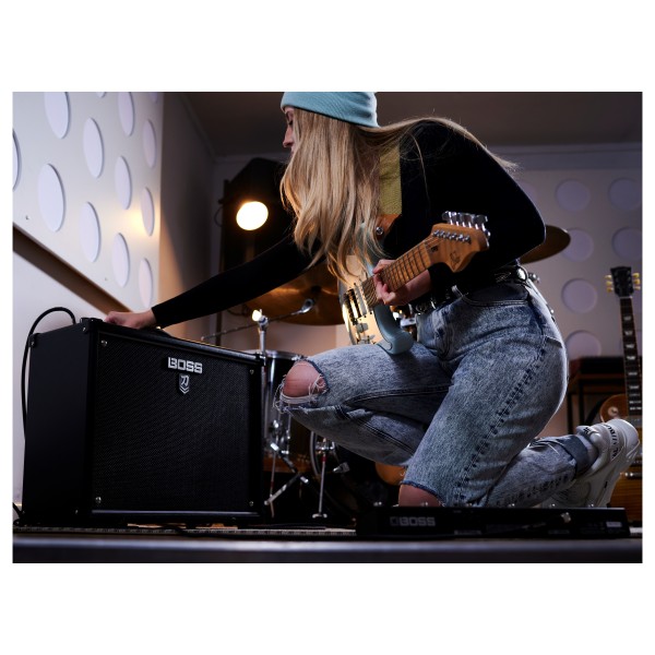Boss Katana 100 MKII Lifestyle 1