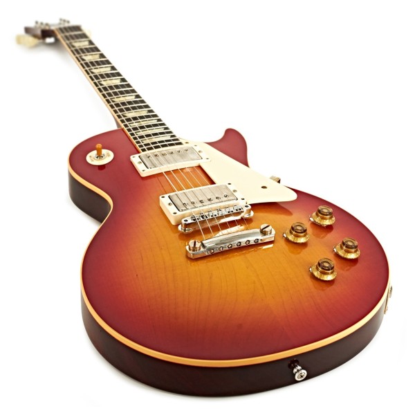Gibson Custom 1958 Les Paul Standard Reissue VOS, Washed Cherry Sunburst #85370 - angled shot
