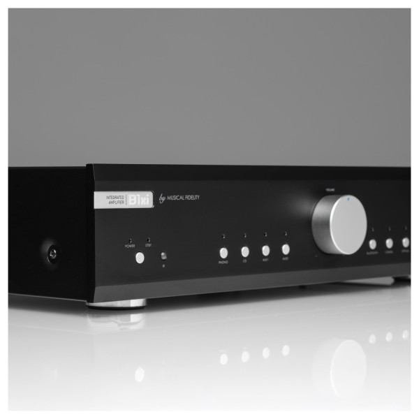 Musical Fidelity B1xi Integrated Amplifier, Black - Detail image, angled view of front dial