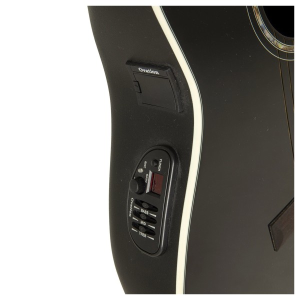 Ovation CS24 Celebrity Standard Nylon, Black Gloss - preamp controls