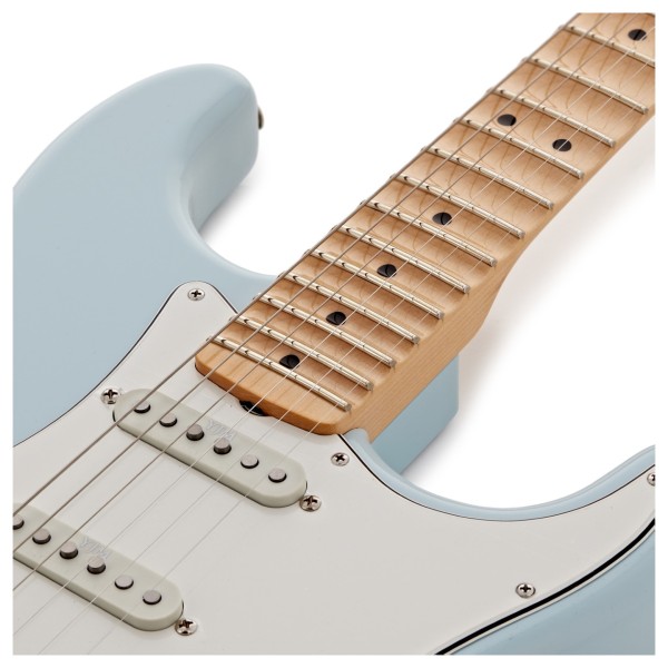 Fender Custom Shop Yngwie Malmsteen Signature Strat, Sonic Blue - upper bout