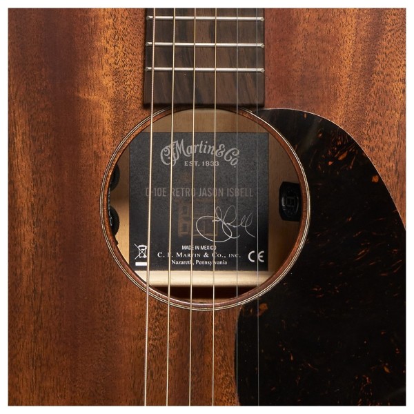 Martin 0-10E Retro Jason Isbell - soundhole