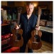 Martin 0-10E Retro Jason Isbell - Jasson with the guitar