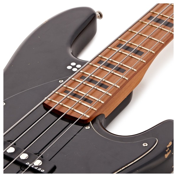 Sandberg California TT 4-String, Hardcore Aged Black - upper bout