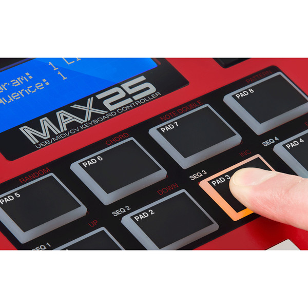DISC Akai MAX 25 kompaktowa klawiatura USB/MIDI/CV