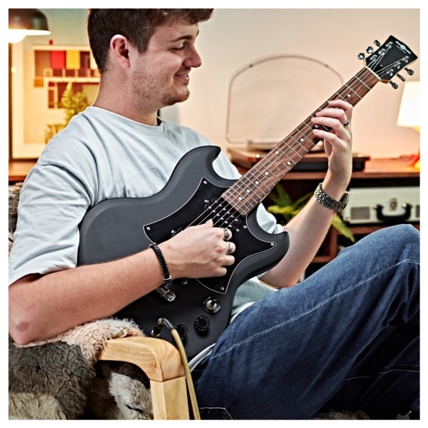 Brooklyn Electric Guitar Black, 10W Guitar Amp & Accessory Pack