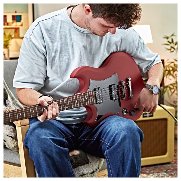 Brooklyn Left Handed Electric Guitar Red, 10W Guitar Amp & Accessory Pack