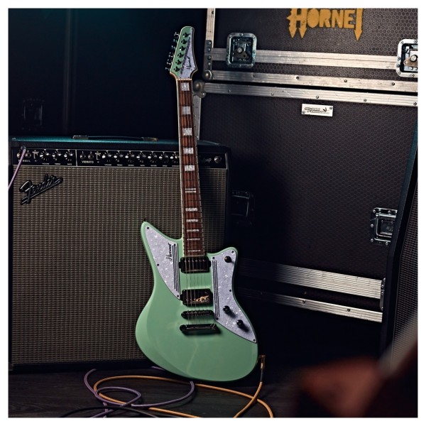 Hartwood Charger Electric Guitar, Peppermint