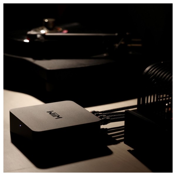 WiiM Pro Plus Audiophile Grade Multi-Room Music Streamer lifestyle 