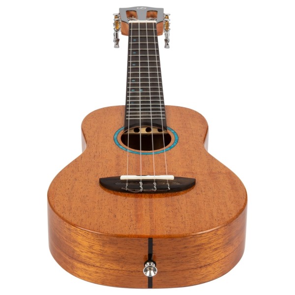 Flight Iris Concert Tinta Ukulele, Natural - lower bout