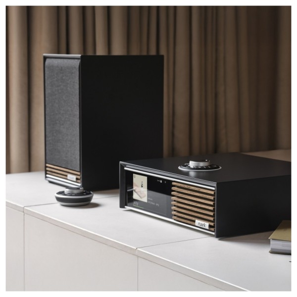 Ruark R610 Integrated Music System with Sabre-R Bookshelf Speakers (Pair), Charcoal lifestyle 5